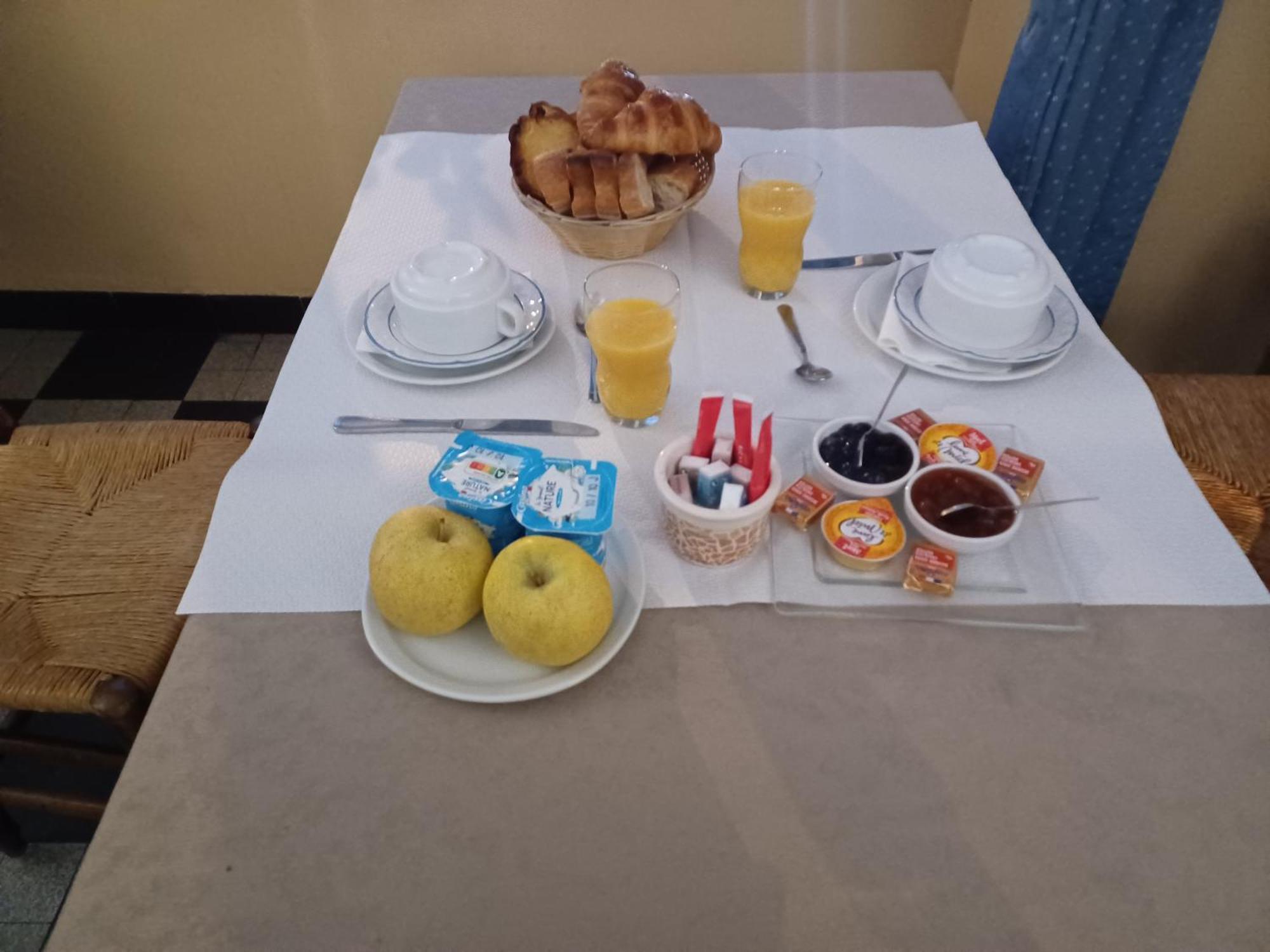 Logis Hotel Du Pont D'Or Barjols Dış mekan fotoğraf